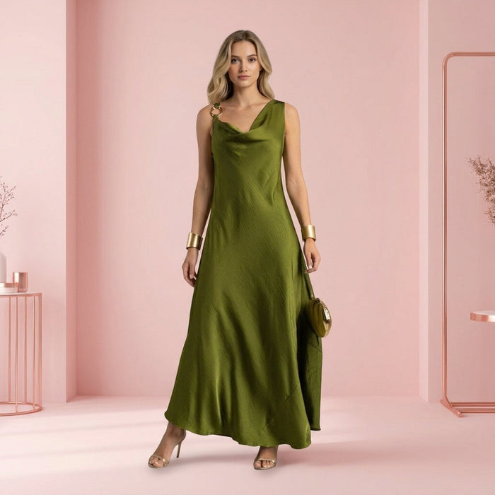 Vestido Acetinado Drapeado com Acessório Dourado — Verde Tropa