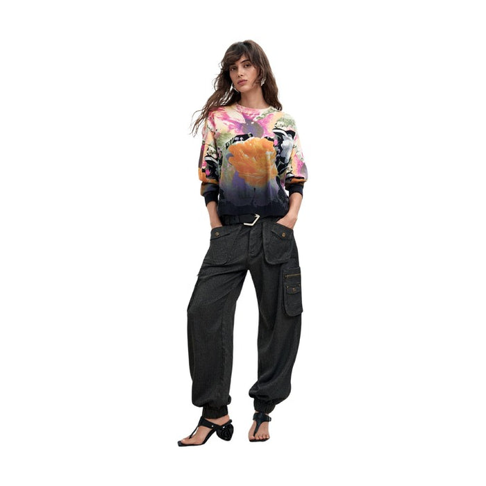Malha Preta Floral — Preto