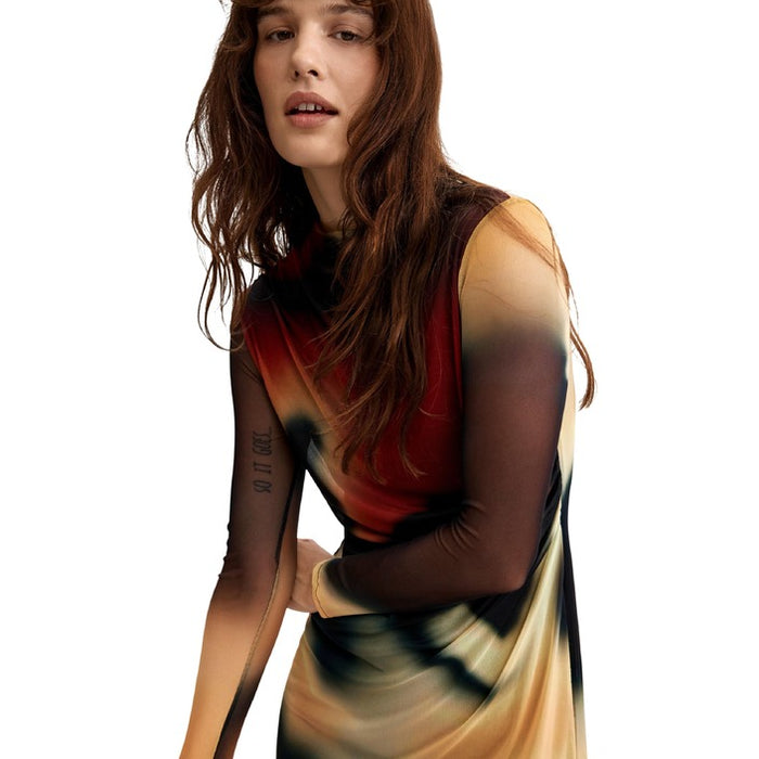 Vestido Preto com Padrão Impresso — Preto